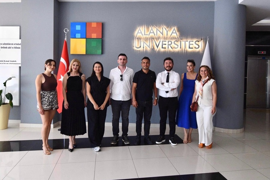 İç Mimarlık ve Çevre Tasarımı bölümü dış paydaş toplantısı