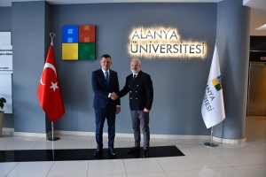 Alanya Kaymakamı Sn. Dr. Fatih Ürkmezer’den Veda Ziyareti