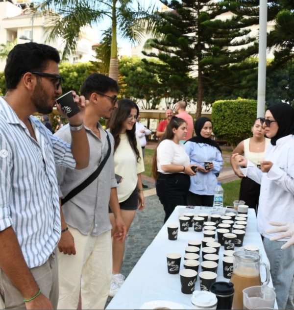 Alanya Üniversitesi’nde Kahve ve Karaoke Etkinliği Yoğun İlgi Gördü