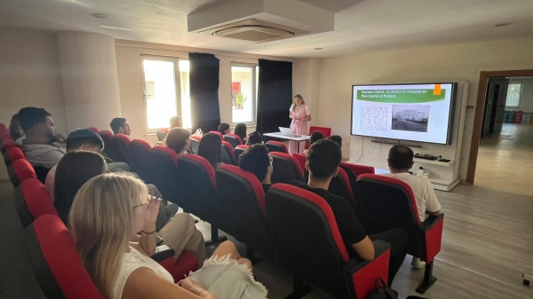 Polonya Şehirlerinde Canlandırma Modelleri Konulu Seminer