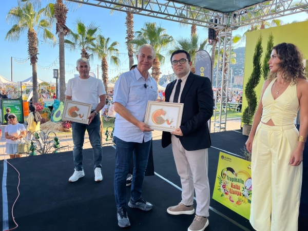 Alanya Üniversitesi Tropikal Meyve Festivali’nde Yerini Aldı