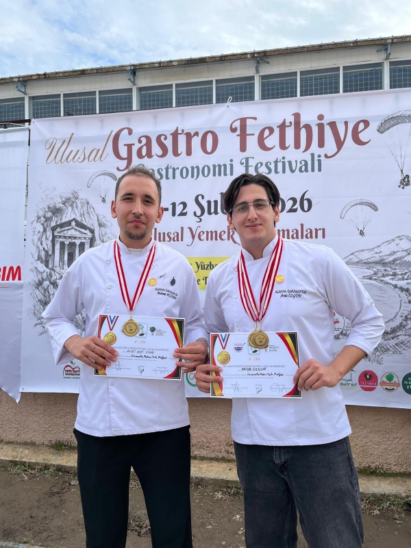 Alanya Üniversitesi Aşçılık Bölümü Öğrencilerinden Altın Madalyalı Başarı