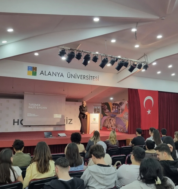 Hijyen ve Sürdürülebilirlik Uzmanı Hacer TAÇ tarafından, "Turizmde Kalite ve Hijyen" semineri gerçekleştirildi.