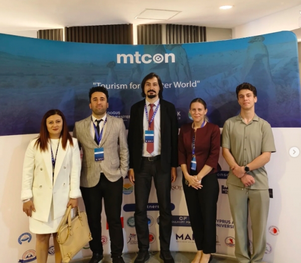 Alanya Üniversitesi Turizm İşletmeciliği Bölümü olarak, Antalya'da düzenlenen uluslararası MTCON '26 (Managing Tourism Across Continents) konferansında yerimizi aldık.
