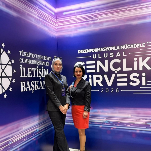 Alanya Üniversitesi Dezenformasyonla Mücadele Topluluğu Ankara’daki Gençlik Zirvesi’ne Katıldı