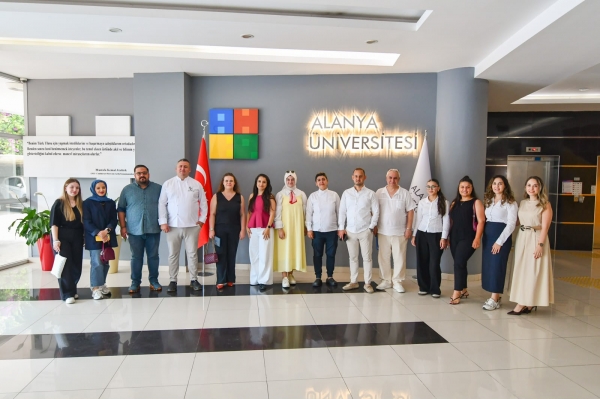 Aşçılık Programı tarafından düzenlenen Dış Paydaş Toplantısı, sektör temsilcilerinin geniş katılımıyla gerçekleştirildi.