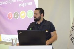 Antalya Valiliği, Antalya Emniyet Müdürlüğü ve Yeşilay'ın katkılarıyla; üniversitemizde 'teknoloji ve uyuşturucu bağımlılığı' semineri verildi. 