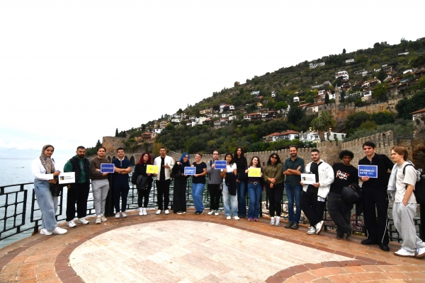 ALANYA ÜNİVERSİTESİNDEN KIZILKULE’NİN 800. YILINDA TARİH VE KÜLTÜRLE BULUŞMA