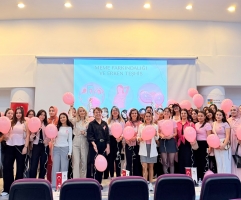 Alanya Üniversitesinde Meme Kanserinde Erken Tanıya Dikkat Çekildi