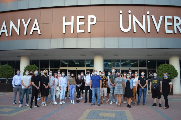 “Güvenli İnternet ve Sosyal Medya Kullanımı -Youth School for Social Media Safety” başlıklı projede sona gelindi.