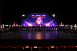 “Milli Sporcu Bursu Tanıtım Toplantısı” Cumhurbaşkanı Erdoğan’ın katılımı ile Külliye'de düzenlendi.