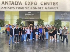 Alanya HEP Üniversitesi Aşçılık ile Gastronomi ve Mutfak Sanatları Bölümü öğrencileri, ANFAŞ Fuar merkezinde gerçekleştirilen YÖREX Yöresel Ürünler Fuarı’na katıldı.