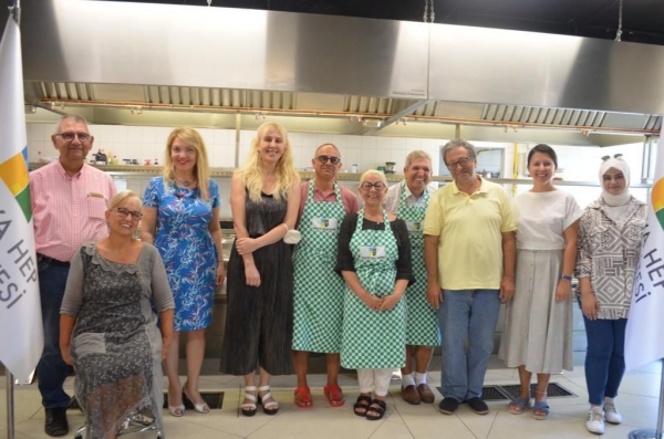 Italian Chef Linda SETTE was a guest in our university kitchen