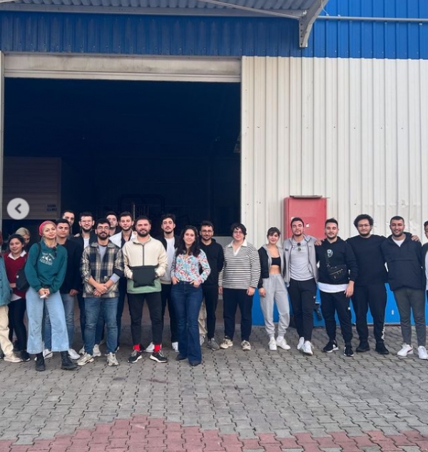 Gastronomi ve Mutfak Sanatları öğrencilerimiz ve hocalarımız “Red Tower” fabrikasını ziyaret etti.