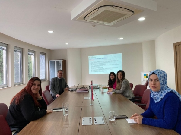 Yükseköğretim Kurumlarında kurulların işleyişi ve fakültelerde iş akışlarıyla ilgili Hizmet İçi Eğitim gerçekleştirildi.