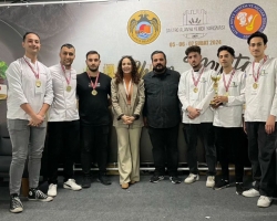 Öğrencilerimiz yarışmada altın madalya kazandılar!