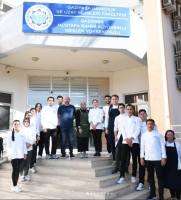 Aşçılık Programı Başkanımız Öğr. Gör. Selma Lubabe ERDOĞAN, Alanya Alaaddin Keykubat Üniversitesi Gazipaşa Mustafa Rahmi Ballı Meslek Yüksekokulunda gerçekleştirilen Yaratıcı Mutfak Uygulamaları Atölyesi’nde Naked Cake eğitimi gerçekleştirdi.