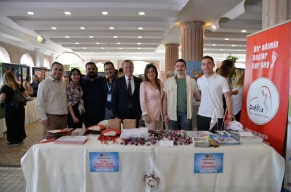 Alanya Belediyesi tarafından düzenlenen “3. Uluslararası Engelsiz Kent Festivali”nde, Alanya Üniversitesi olarak yer aldık.