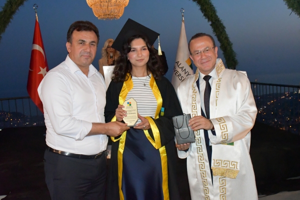 2023-2024 Akademik Yılı Mezuniyet Töreni